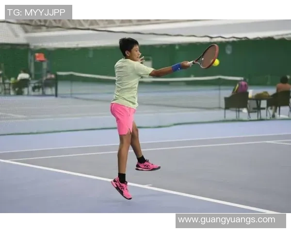 北京网球队耐力训练引发热议专家观点各异引关注