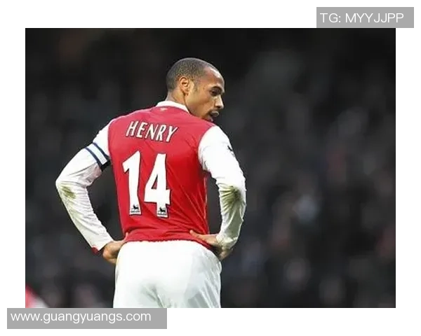 足球明星亨利的妻子美丽照片曝光引发热议网友纷纷点赞评论不断 足球明星亨利的妻子美丽照片曝光引发热议网友纷纷点赞评论不断